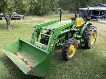 Main image John Deere 5055E